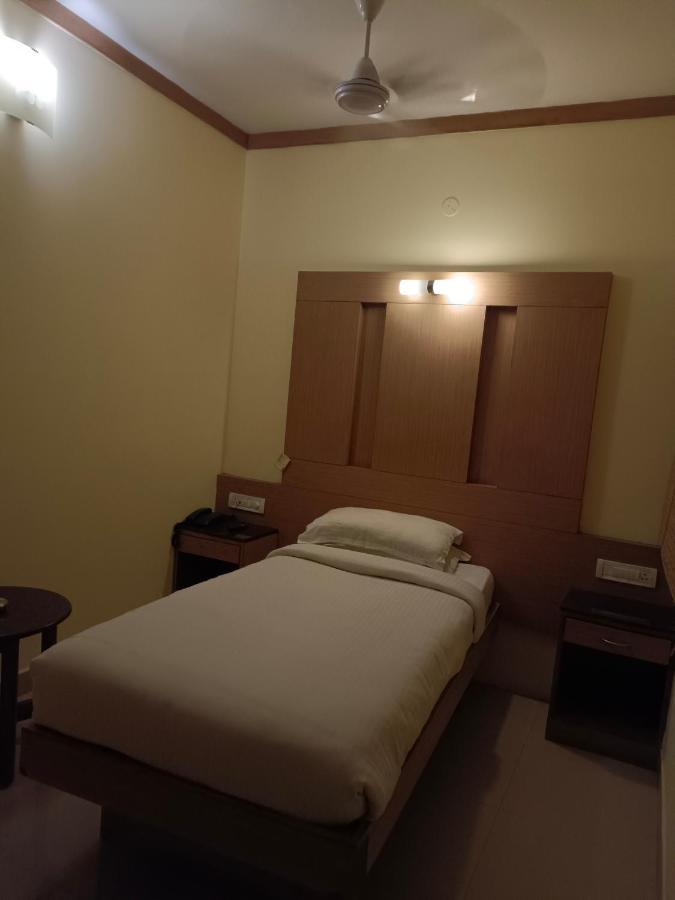 Hotel A P Coimbatore Exterior foto